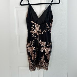 Black and rose gold sequined fitted mini dress